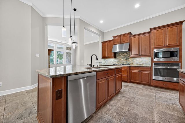 1623 Cafe Dumonde, Conroe, TX 77304