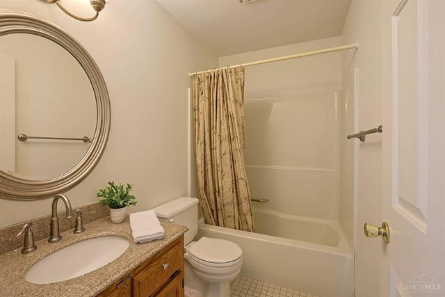 9325 Loveland Madeira Road, Cincinnati, OH 45242