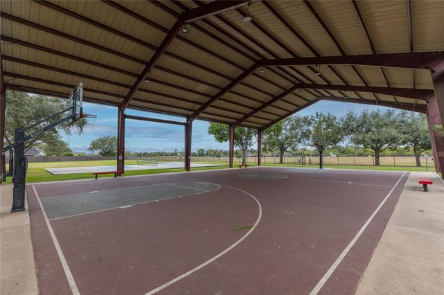 19747 Twin Canyon Court Street, Katy, TX 77450