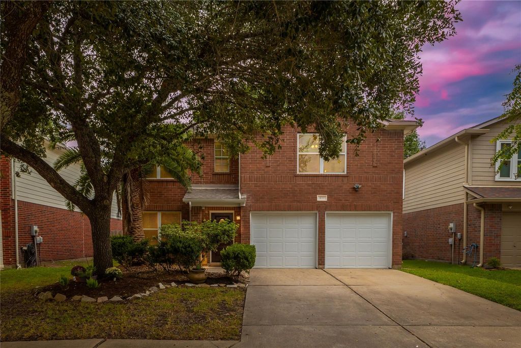 19747 Twin Canyon Court Street, Katy, TX 77450