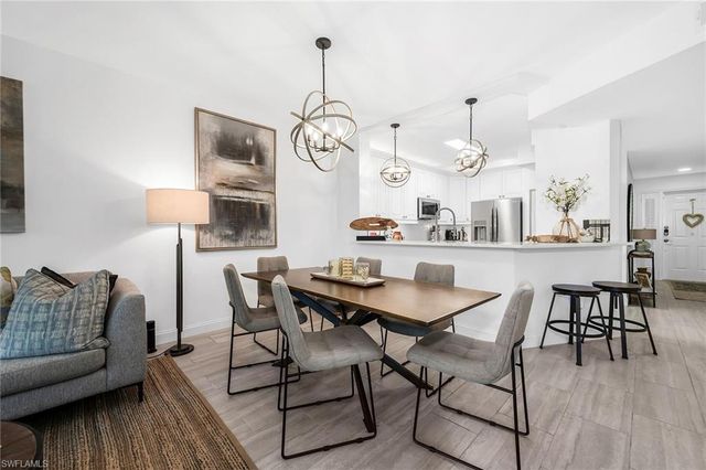 7671 Pebble Creek CIR 105, Naples, FL 34108