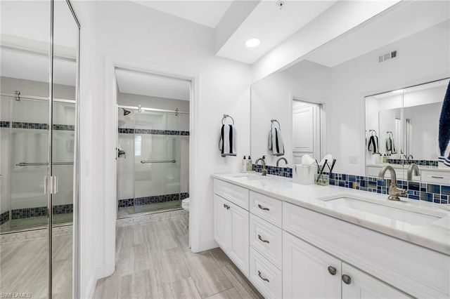 7671 Pebble Creek CIR 105, Naples, FL 34108