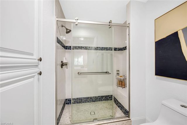 7671 Pebble Creek CIR 105, Naples, FL 34108