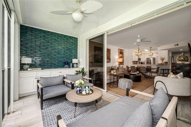 7671 Pebble Creek CIR 105, Naples, FL 34108
