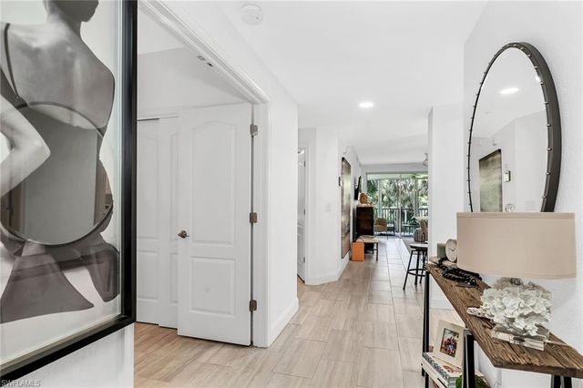 7671 Pebble Creek CIR 105, Naples, FL 34108