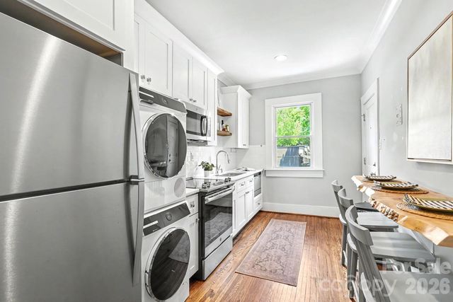 843 Ideal Way 11, Charlotte, NC 28203