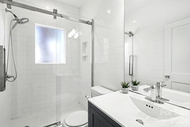 843 Ideal Way 11, Charlotte, NC 28203