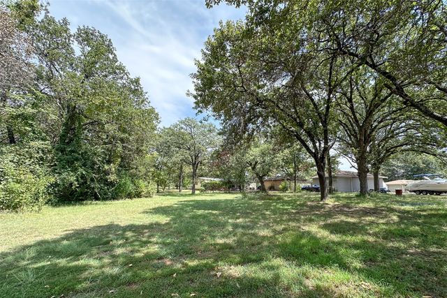 Lot 33 and Part 34 Lost Forest Road, Gun Barrel City, TX 75156