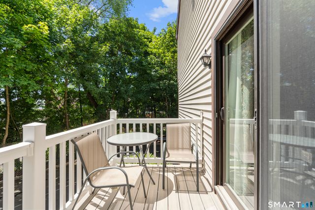 1169 Hope Street C7, Stamford, CT 06907
