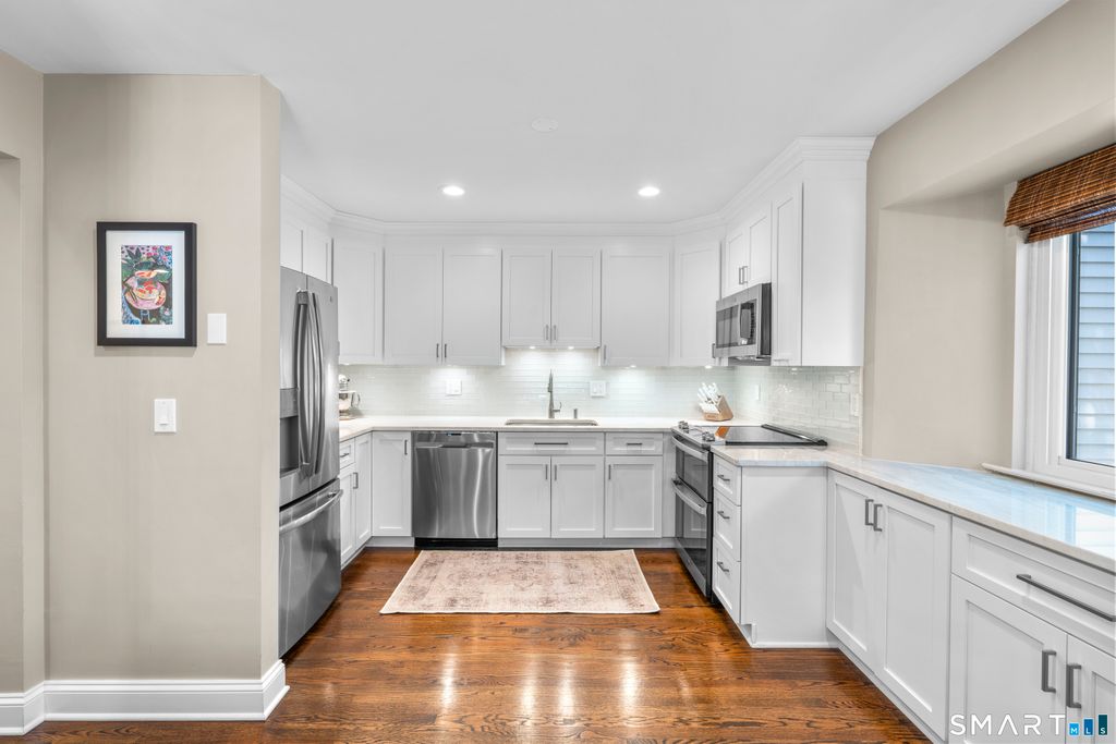 1169 Hope Street C7, Stamford, CT 06907