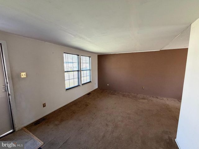 5783 MICHAEL DR, Bensalem, PA 19020