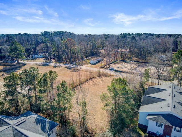 210 Pidgeon Bay Road, Summerville, SC 29483