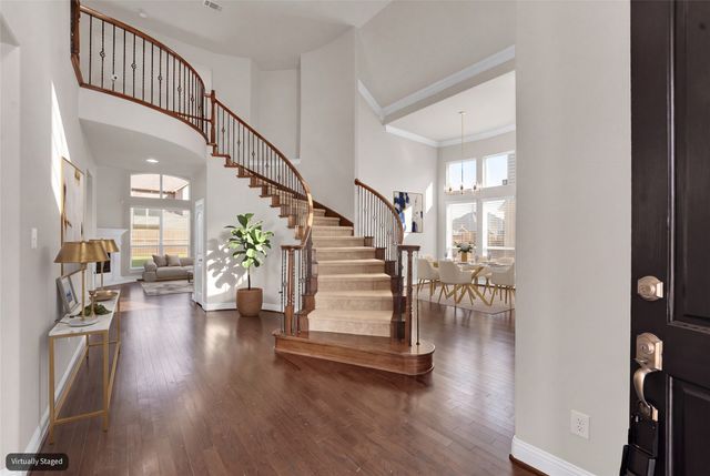 6811 Shady View Court, Sachse, TX 75048
