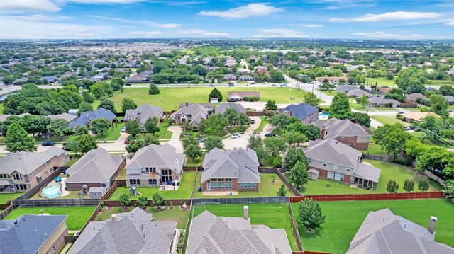 6811 Shady View Court, Sachse, TX 75048