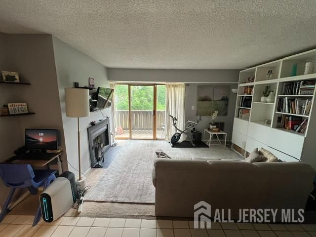 1009 Aspen Drive, Plainsboro, NJ 08536