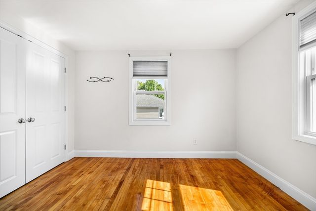 1 Egmont Ave, Billerica, MA 01821