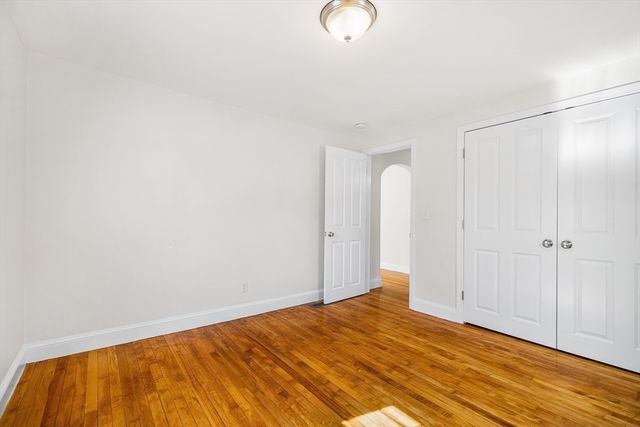 1 Egmont Ave, Billerica, MA 01821