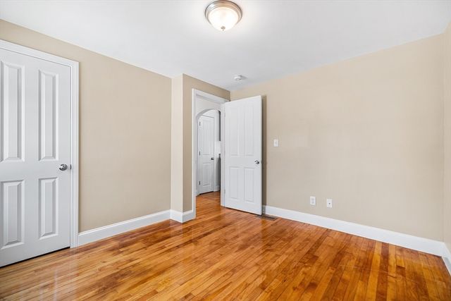 1 Egmont Ave, Billerica, MA 01821