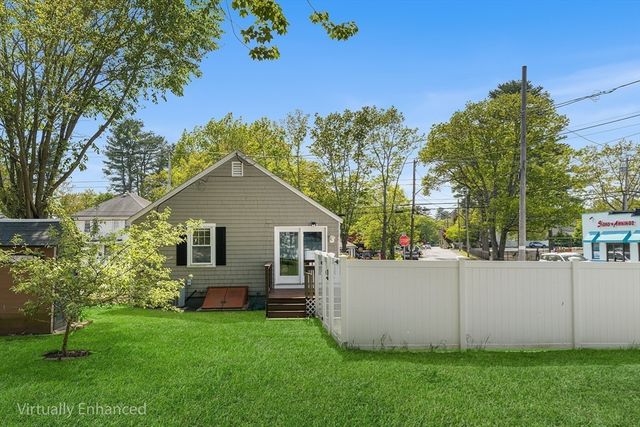 1 Egmont Ave, Billerica, MA 01821