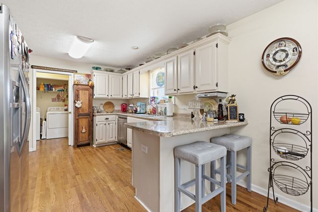 2013 Adonis Dr, Murfreesboro, TN 37128