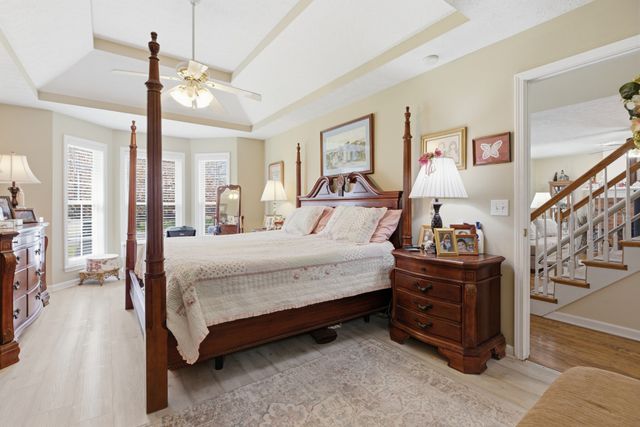 2013 Adonis Dr, Murfreesboro, TN 37128