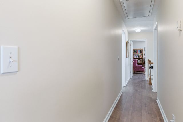 2013 Adonis Dr, Murfreesboro, TN 37128