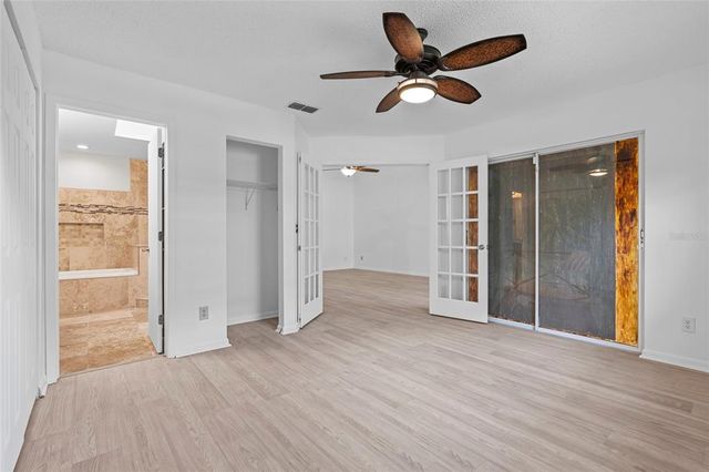 1050 STARKEY ROAD 404, Largo, FL 33771