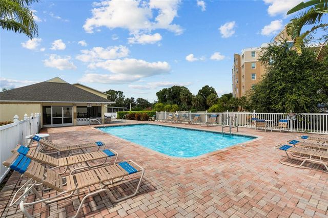 1050 STARKEY ROAD 404, Largo, FL 33771