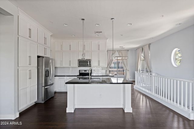 6565 E THOMAS Road 1109, Scottsdale, AZ 85251