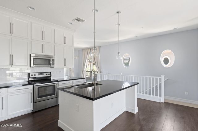 6565 E THOMAS Road 1109, Scottsdale, AZ 85251