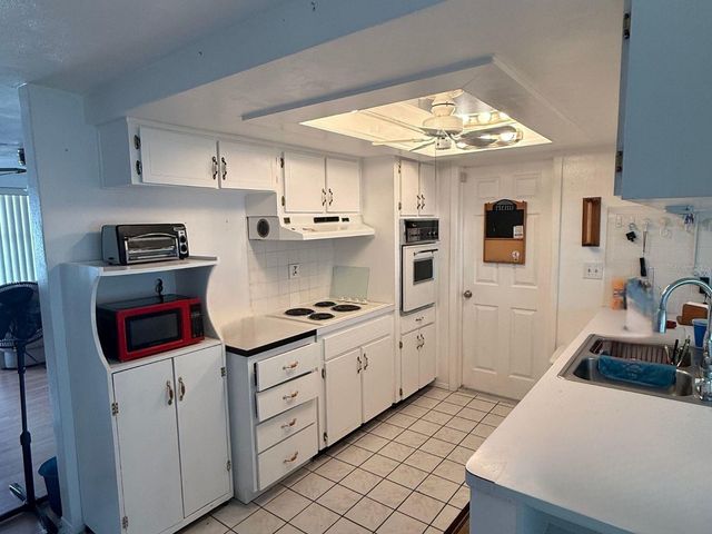 3547 WOODCOCK DRIVE, New Port Richey, FL 34652