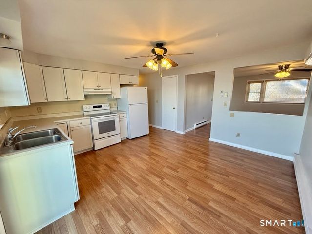 3 Bayview Place 2, West Haven, CT 06516