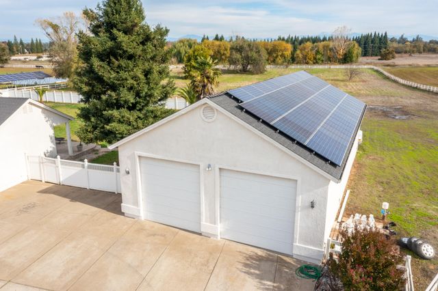 7605 Churn Creek Road, Redding, CA 96002