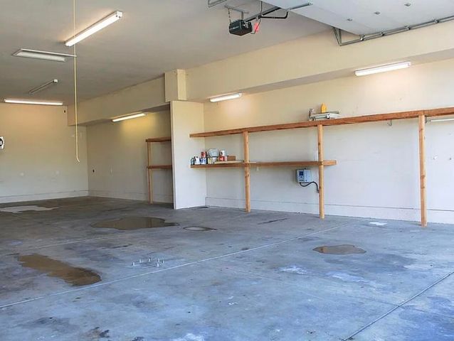 7605 Churn Creek Road, Redding, CA 96002