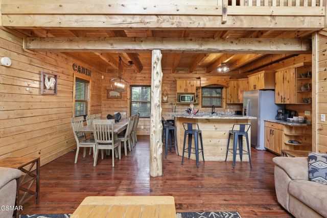 2920 Raven Fork Circle, Sevierville, TN 37876