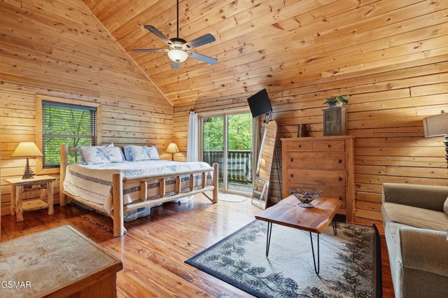 2920 Raven Fork Circle, Sevierville, TN 37876