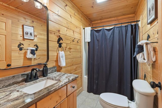 2920 Raven Fork Circle, Sevierville, TN 37876