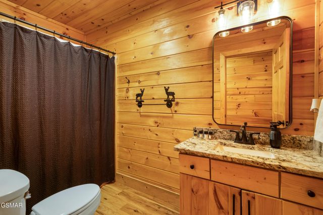 2920 Raven Fork Circle, Sevierville, TN 37876