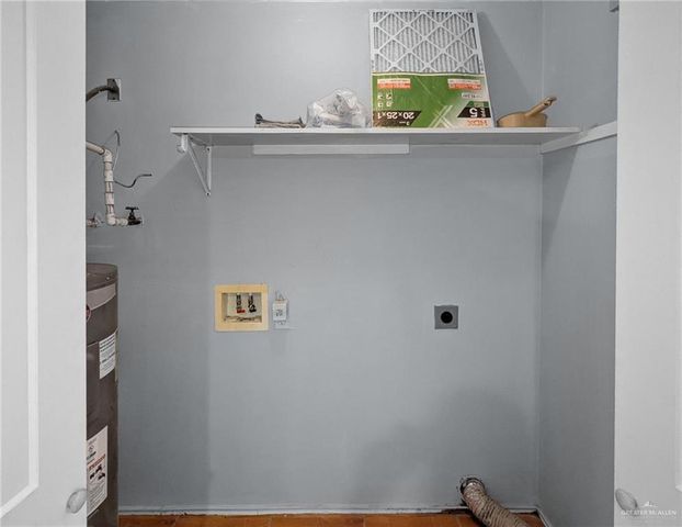 602 N Dakota Street, Alton, TX 78573