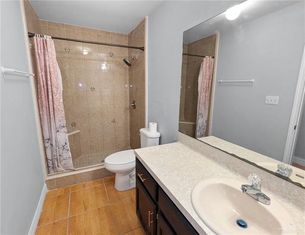 602 N Dakota Street, Alton, TX 78573