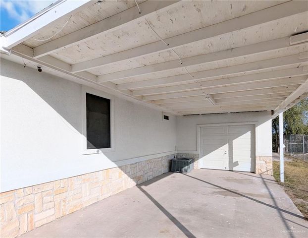 602 N Dakota Street, Alton, TX 78573