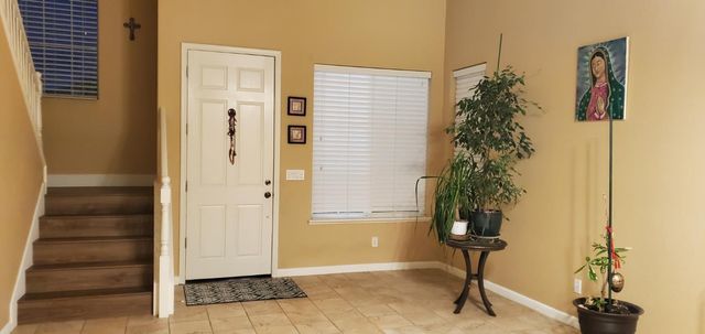 277 Danbury Pl, Lathrop, CA 95330