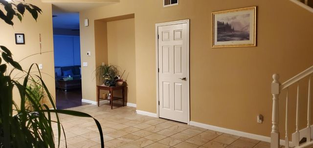 277 Danbury Pl, Lathrop, CA 95330