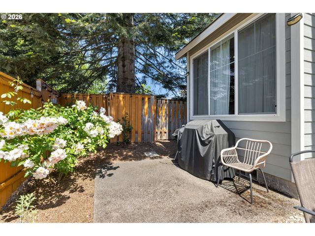 6501 Ne RAINSONG Ln, Hillsboro, OR 97124