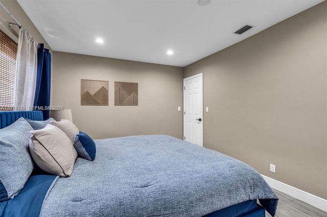 1540 SE 23rd Ave -, Pompano Beach, FL 33062