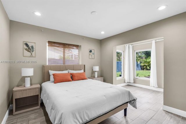 1540 SE 23rd Ave -, Pompano Beach, FL 33062