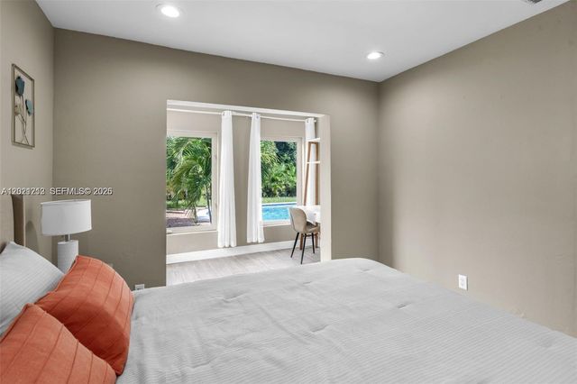 1540 SE 23rd Ave -, Pompano Beach, FL 33062