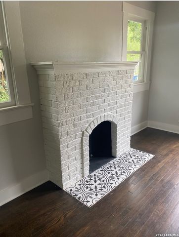 818 Waverly Ave, San Antonio, TX 78201