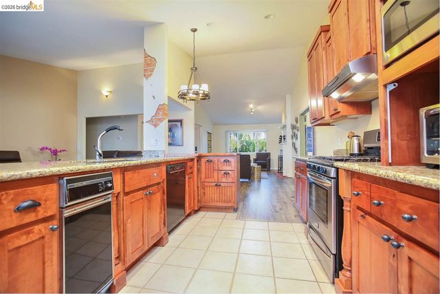 5545 Drakes Ct, Discovery Bay, CA 94505