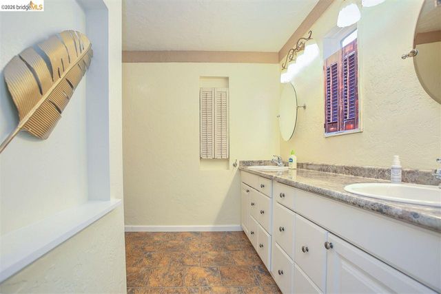 5545 Drakes Ct, Discovery Bay, CA 94505